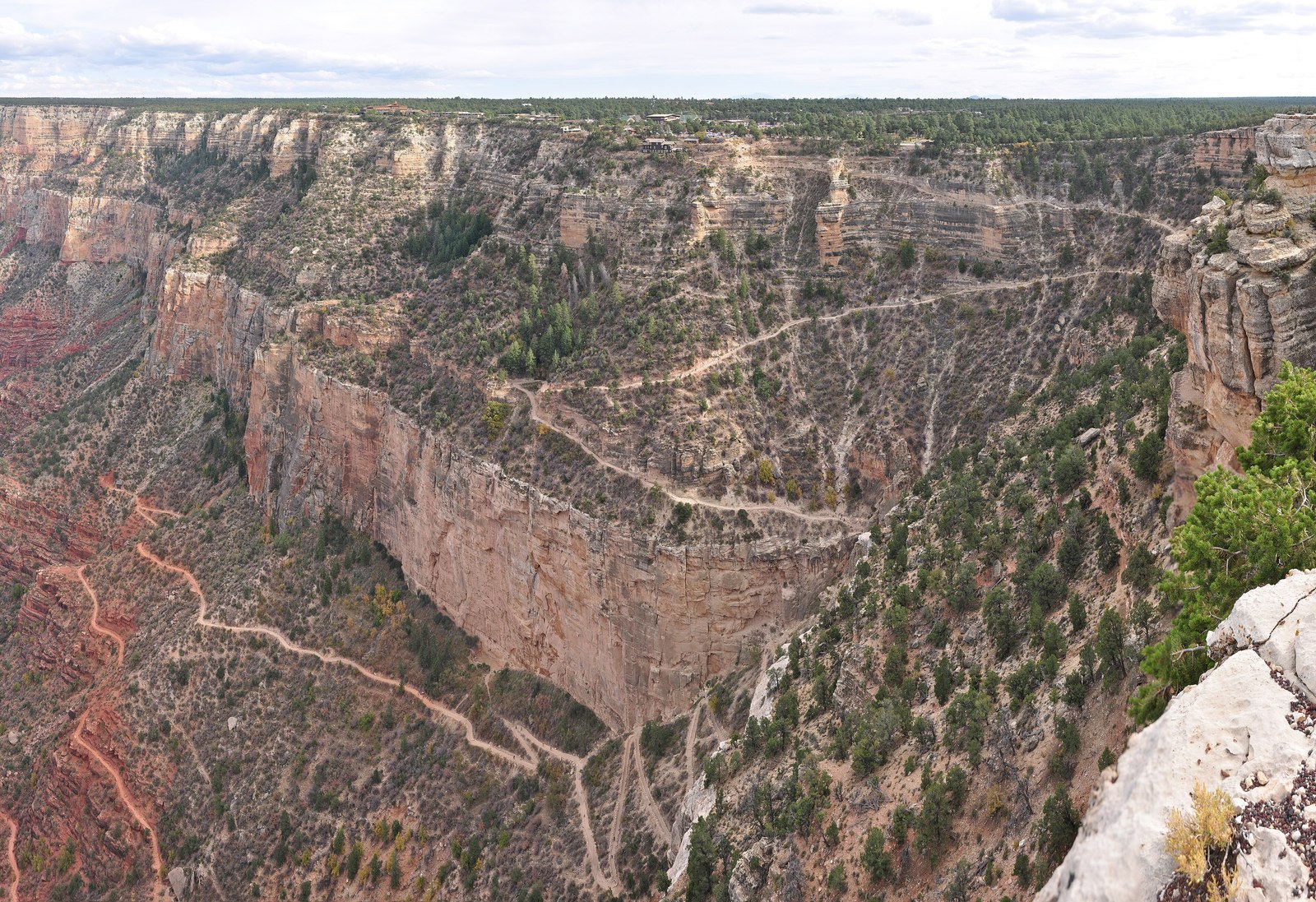 The Bright Angel Trail switchbacks cut into the cliff below the rim