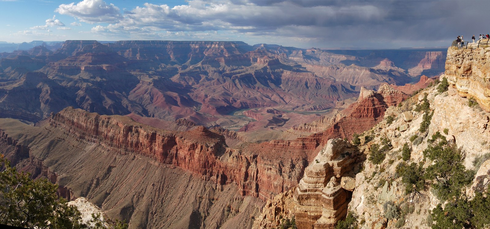 Panorama across the canyon from Lipan Point with the Colorado River below